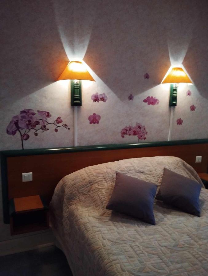 Hotel Moderne Prades-d'Aubrac Εξωτερικό φωτογραφία