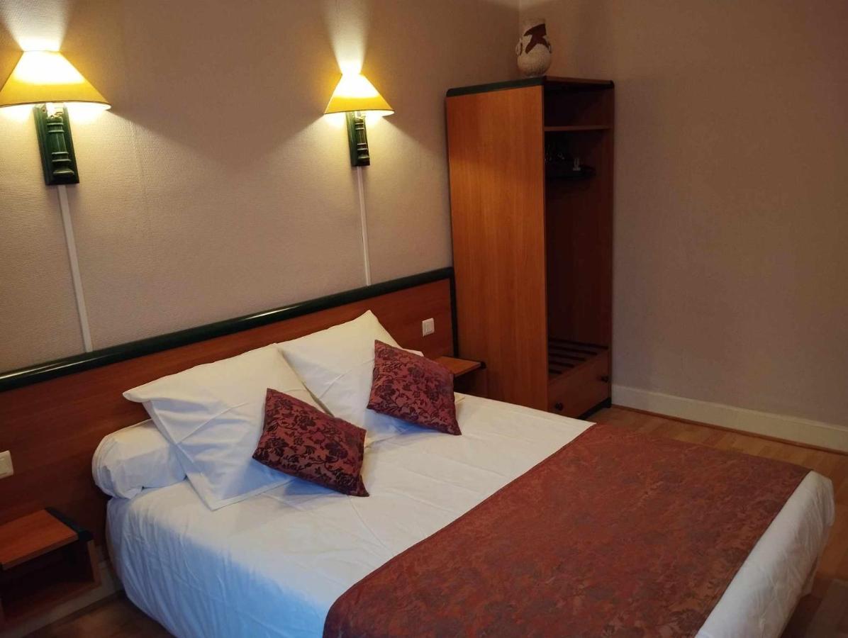 Hotel Moderne Prades-d'Aubrac Εξωτερικό φωτογραφία